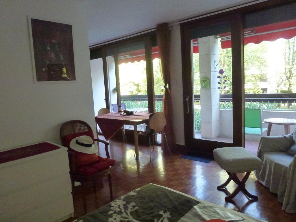 Apartment Les Muriers Blancs Aix-en-Provence Bagian luar foto