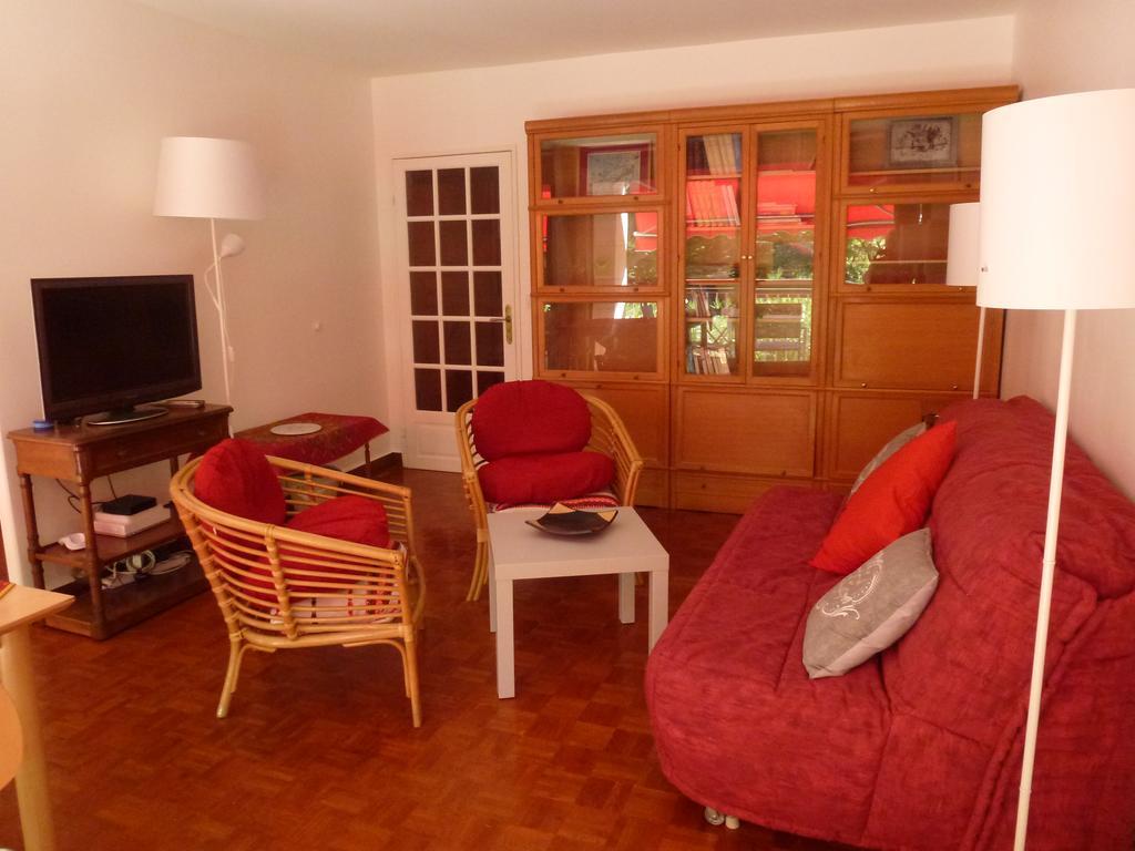 Apartment Les Muriers Blancs Aix-en-Provence Bagian luar foto