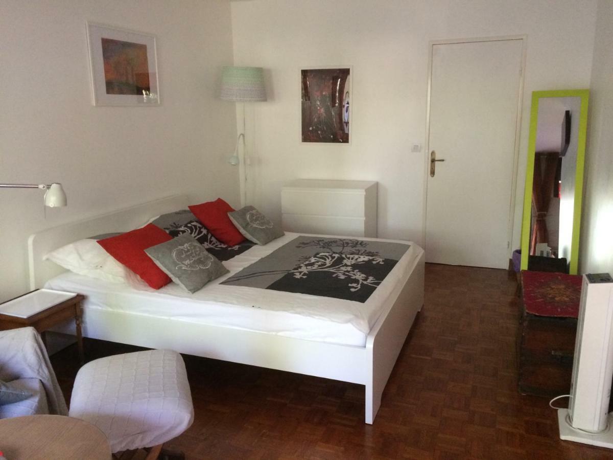 Apartment Les Muriers Blancs Aix-en-Provence Bagian luar foto